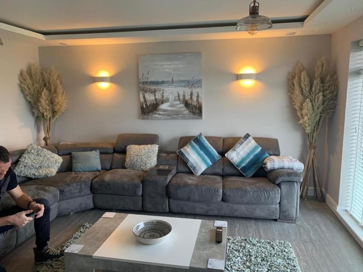 3 Bedroom Deganwy Sea View Beach House Ll31 Dış mekan fotoğraf