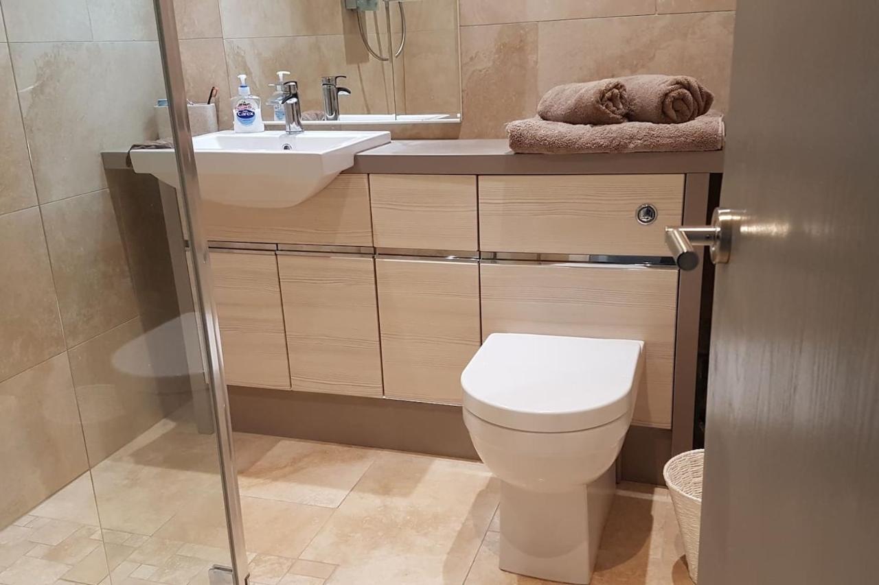 3 Bedroom Deganwy Sea View Beach House Ll31 Dış mekan fotoğraf
