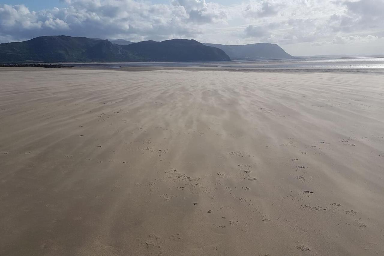 3 Bedroom Deganwy Sea View Beach House Ll31 Dış mekan fotoğraf